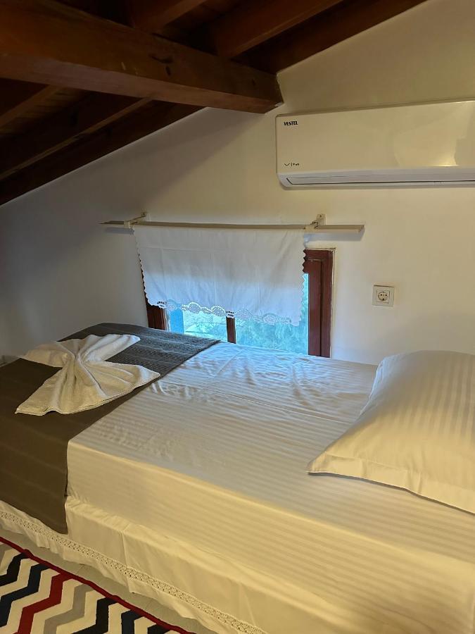 Apelles Butik Otel Seferihisar Esterno foto